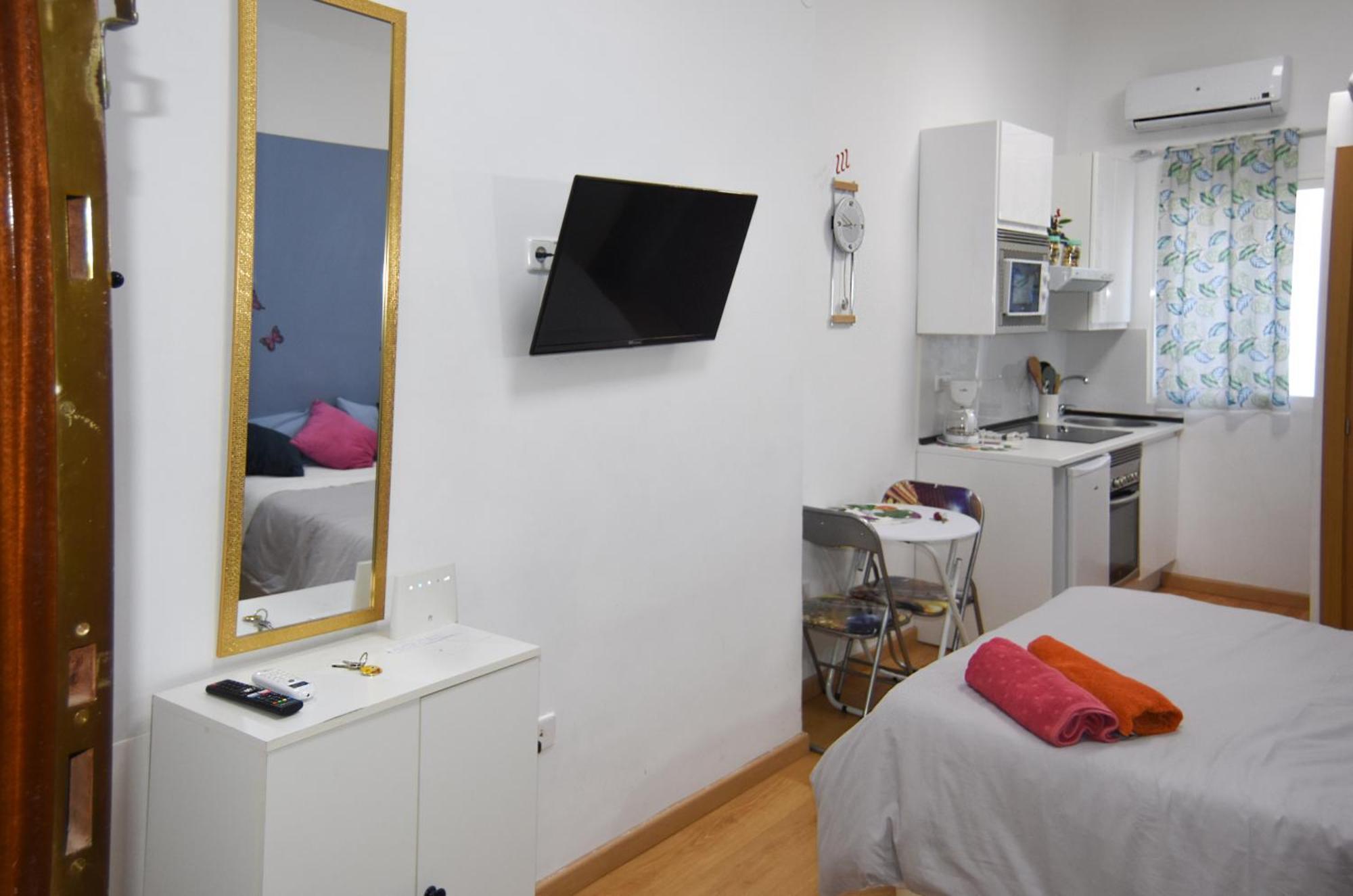 דירות מדריד Loft Puerta De Sol מראה חיצוני תמונה